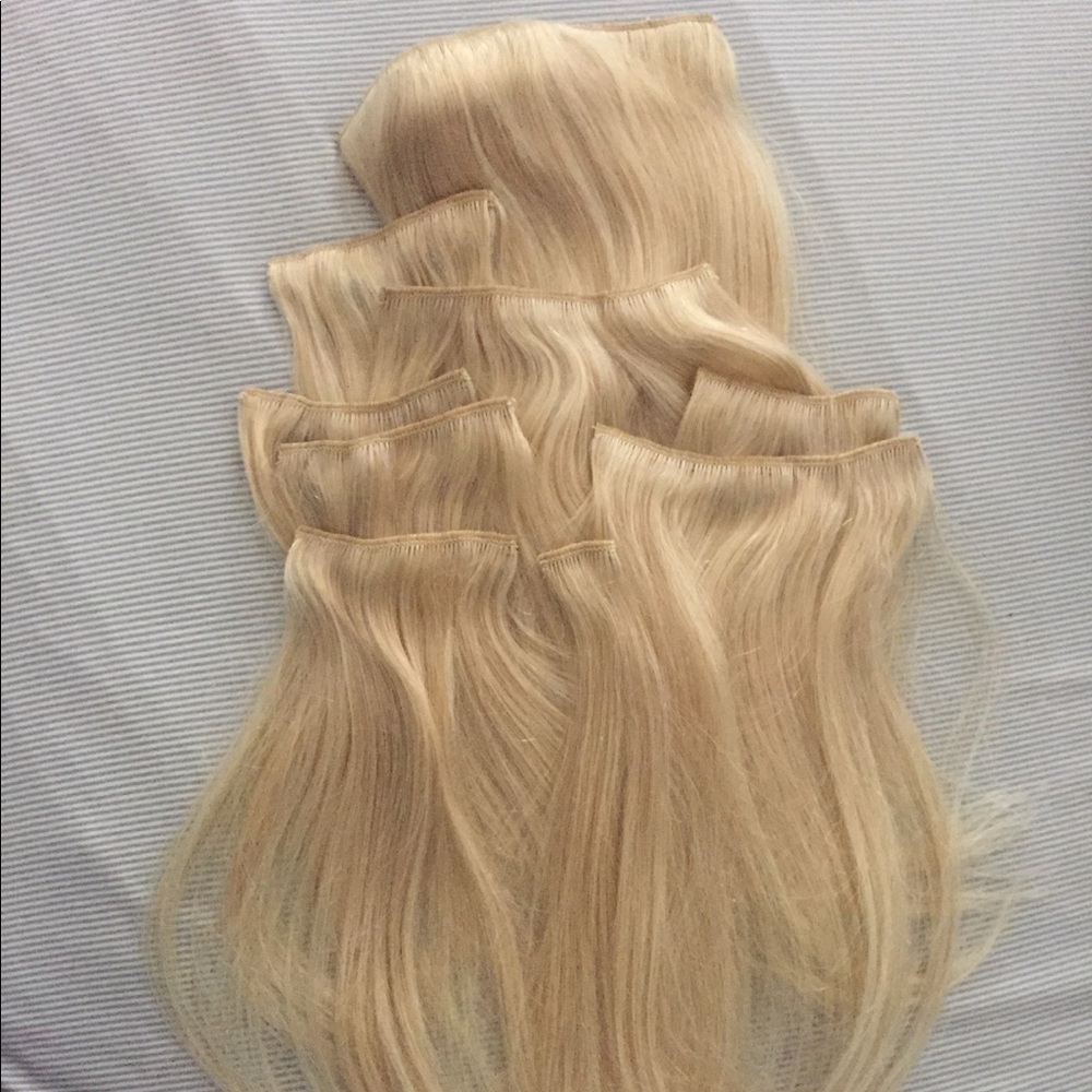 Irresistible Me 613 Platinum Blonde 18” Extensions